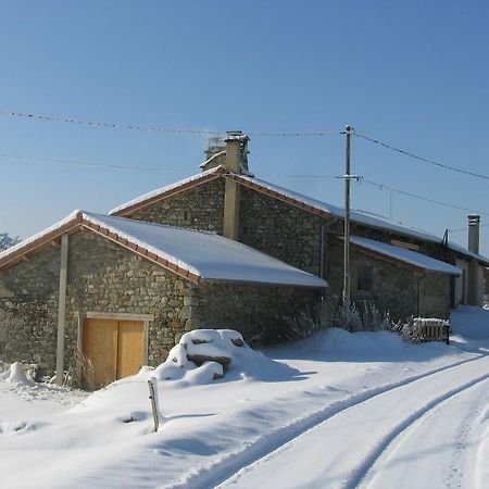La Ferme Des Genets Bed & Breakfast Medeyrolles Luaran gambar